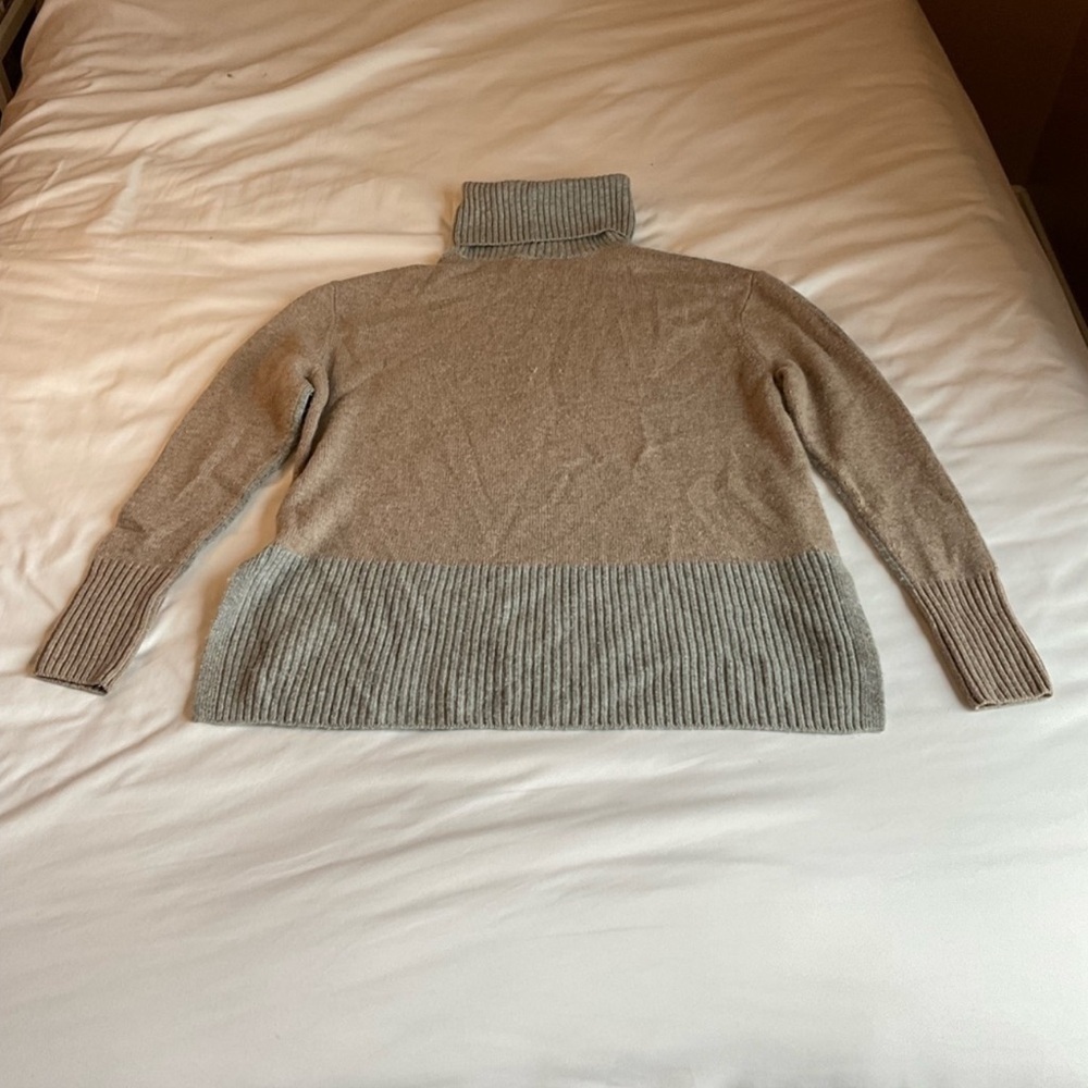 Summer salt Cashmere & Wool Blend Turtleneck Sweater Size M - Picture 3 of 5